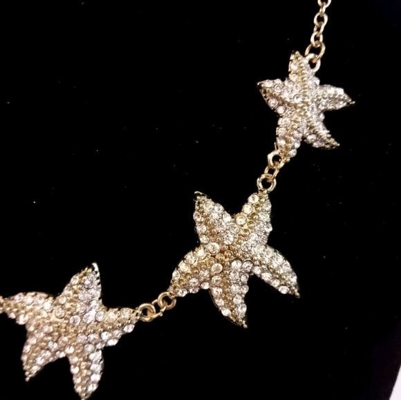 Traci Lynn"Sea Stars"Rhinestone Studded StarFish GoldTone Statement Necklace - Picture 7 of 9